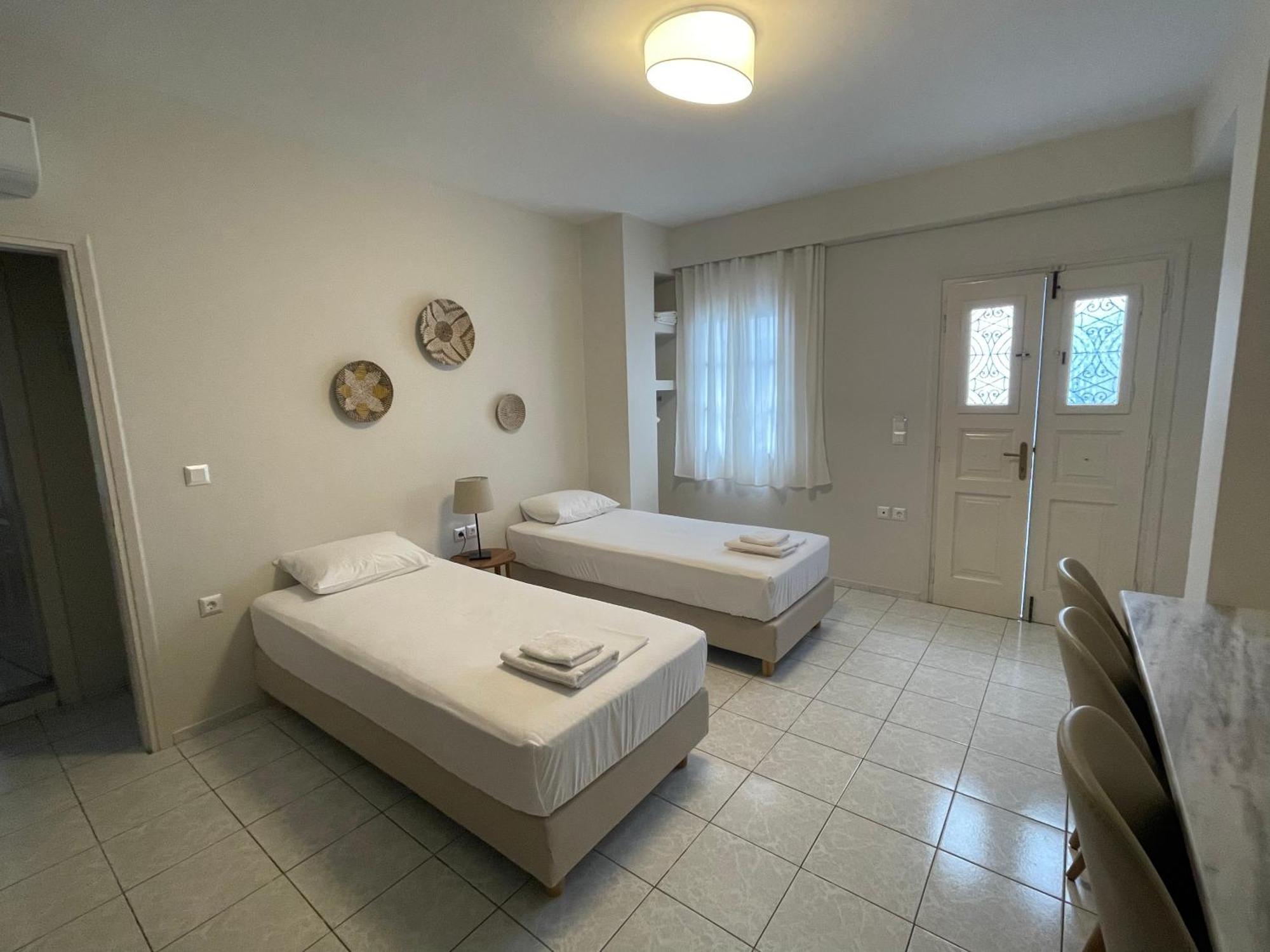 Manto Apartments Τήνος Εξωτερικό φωτογραφία